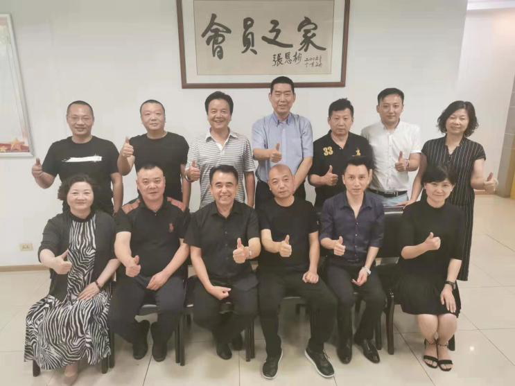 我省首個(gè)專家?guī)煺匠闪?，今泰裝飾工程經(jīng)理受(圖1)